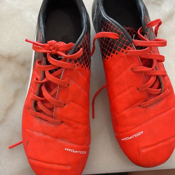 Puma EvoPower cleats - Picture 4 of 5